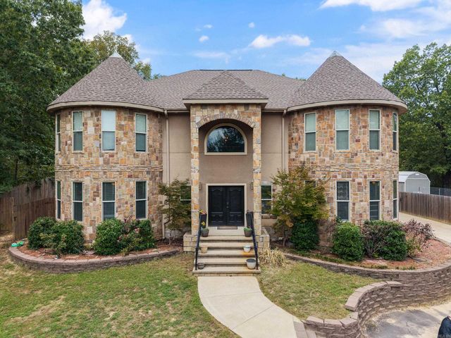 1045 Scarlett Lane, Bauxite, AR 72011