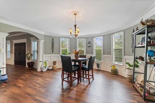 1045 Scarlett Lane, Bauxite, AR 72011