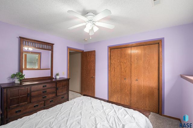 6728 W Westminster Dr Drive, Sioux Falls, SD 57106