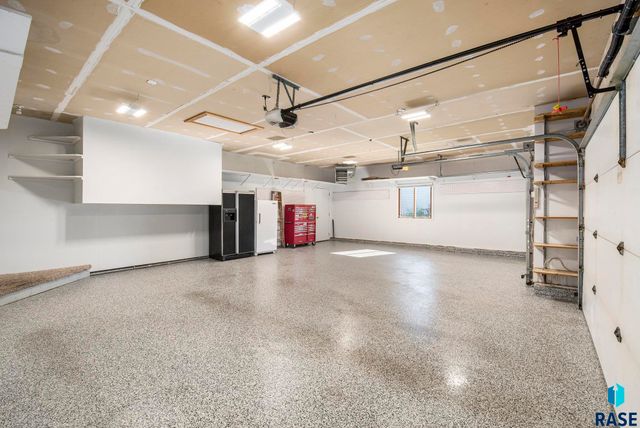 6728 W Westminster Dr Drive, Sioux Falls, SD 57106