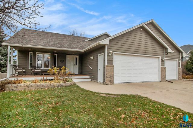 6728 W Westminster Dr Drive, Sioux Falls, SD 57106