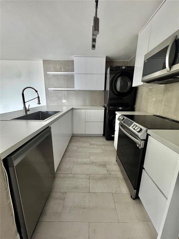 650 CUEVAS BUSTAMANTE COND. SEGOVIA 15, San Juan, PR 00918