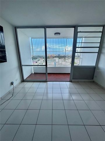 650 CUEVAS BUSTAMANTE COND. SEGOVIA 15, San Juan, PR 00918