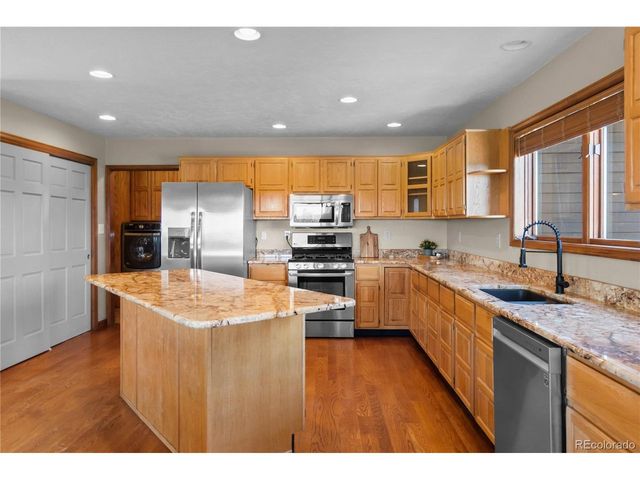 74 Rocky Cliff Rd, Elizabeth, CO 80107