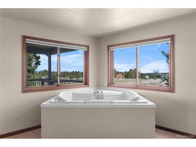 74 Rocky Cliff Rd, Elizabeth, CO 80107