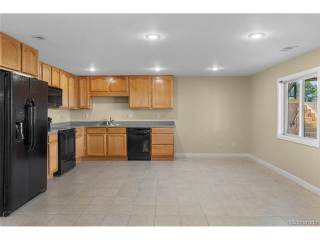 74 Rocky Cliff Rd, Elizabeth, CO 80107