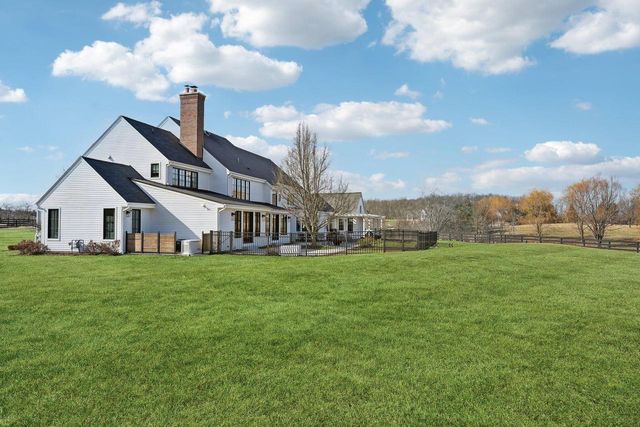 13700 N Riverland ROAD, Mequon, WI 53097