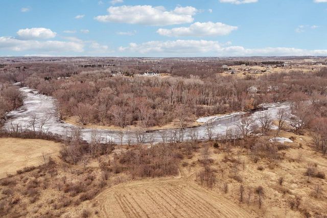 13700 N Riverland ROAD, Mequon, WI 53097