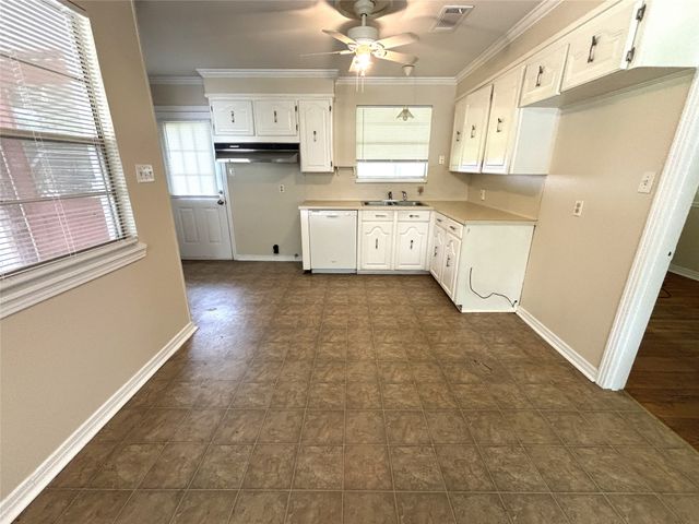 818 Martha Lane, Shreveport, LA 71104