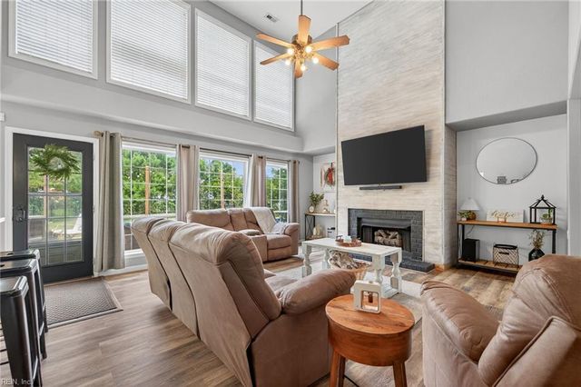 3709 Cypress Vine LN, Virginia Beach, VA 23456