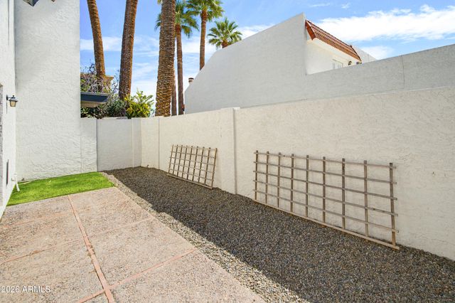 4919 E Edgemont Avenue, Phoenix, AZ 85008