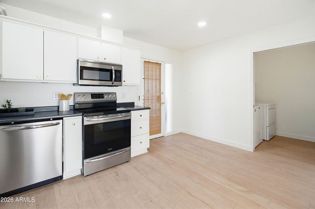 4919 E Edgemont Avenue, Phoenix, AZ 85008