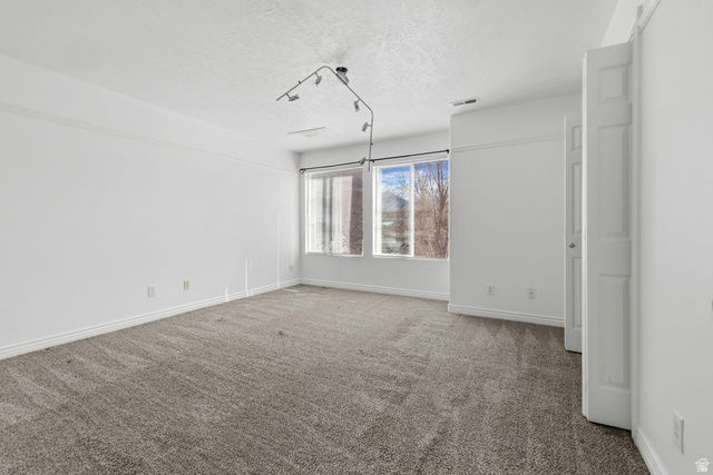 977 E 100 S, Payson, UT 84651