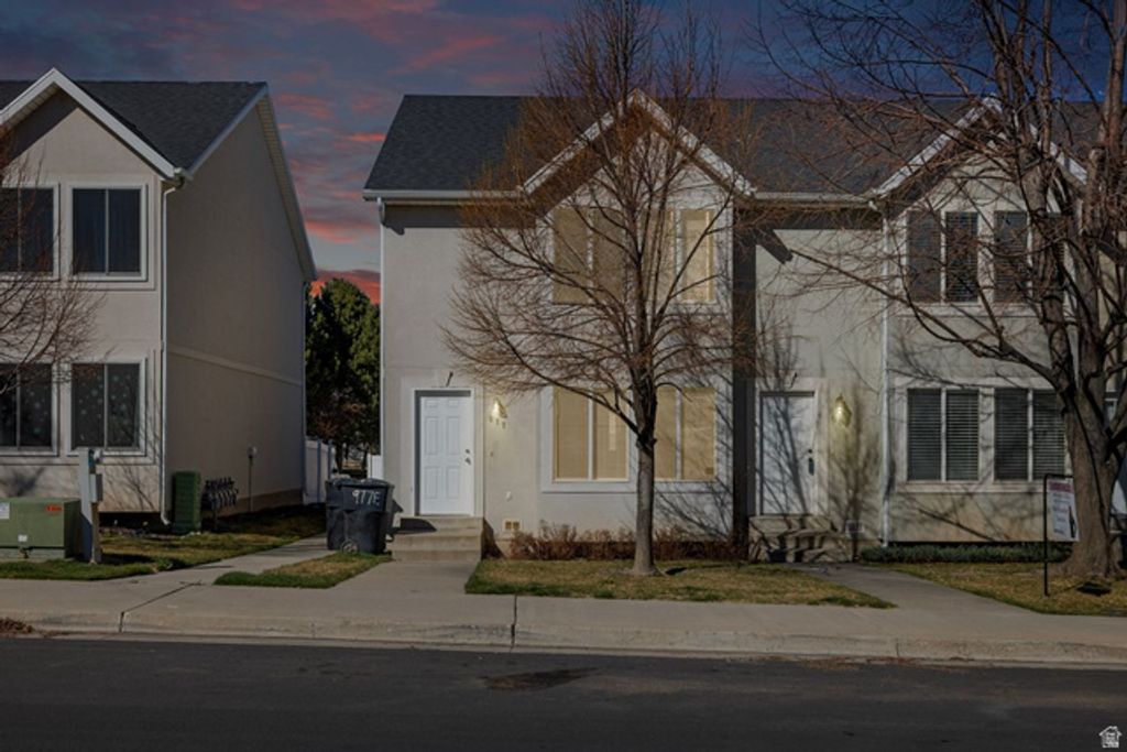 977 E 100 S, Payson, UT 84651