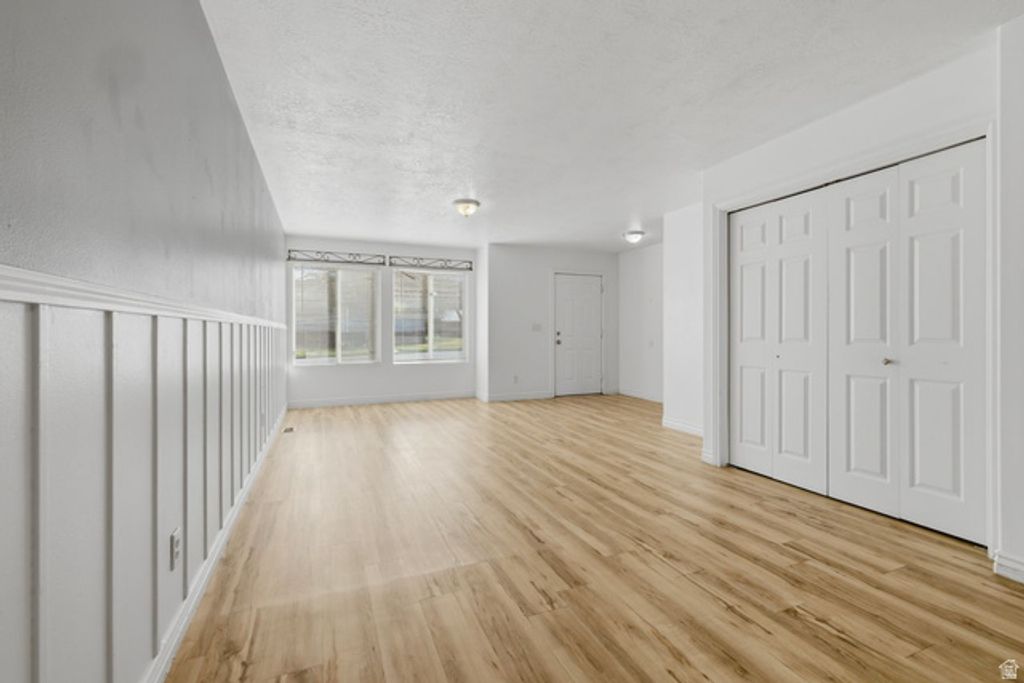 Image 6 of property listing at 977 E 100 S, Payson, UT 84651