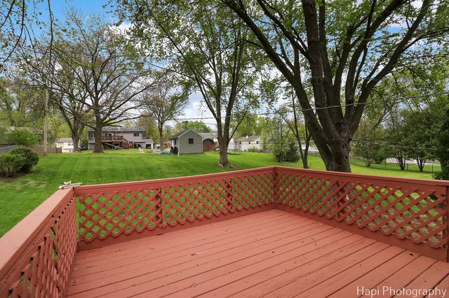 1113 Rolling Lane Road, Johnsburg, IL 60051