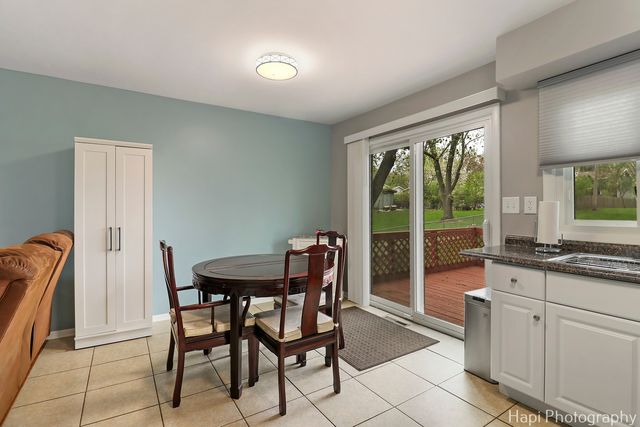 1113 Rolling Lane Road, Johnsburg, IL 60051