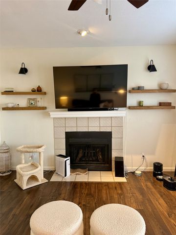 3635 Garden Brook Drive 12100, Farmers Branch, TX 75234