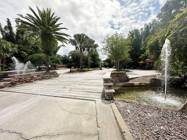 5124 CONROY ROAD 12, Orlando, FL 32811