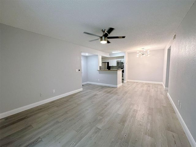 5124 CONROY ROAD 12, Orlando, FL 32811