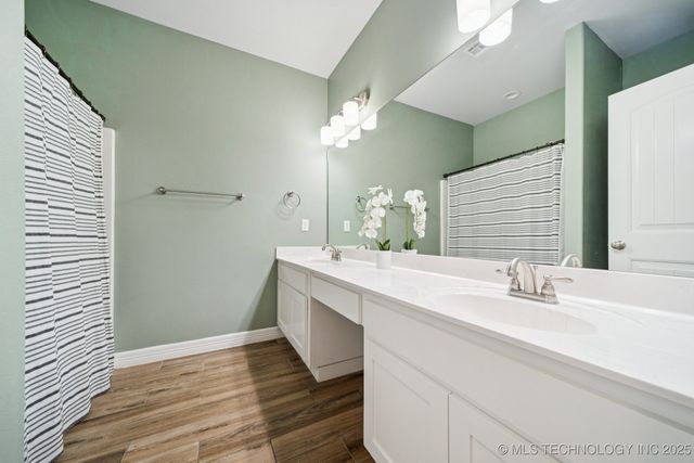 13006 S Ash Street W, Jenks, OK 74037