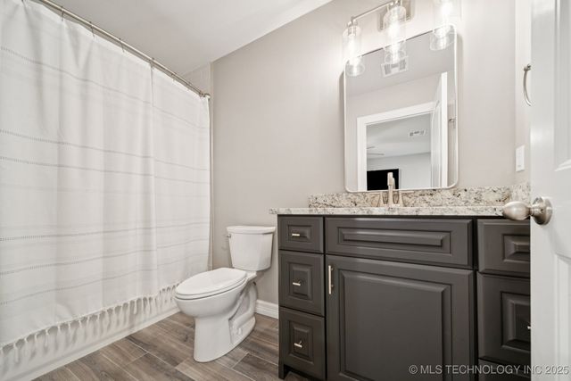 13006 S Ash Street W, Jenks, OK 74037