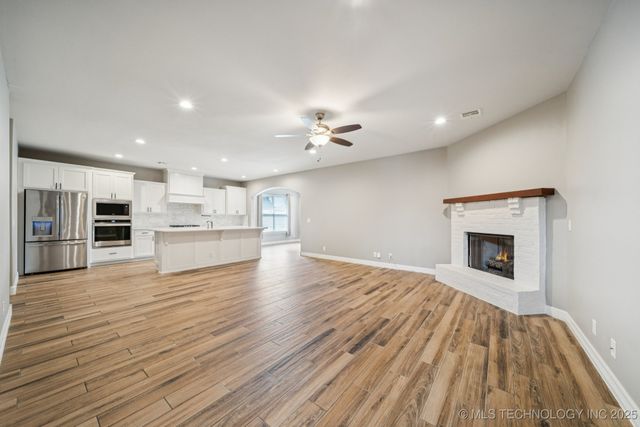13006 S Ash Street W, Jenks, OK 74037