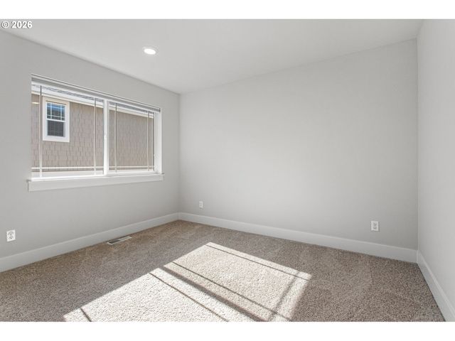 16815 Sw COLORADO Ln, Portland, OR 97224