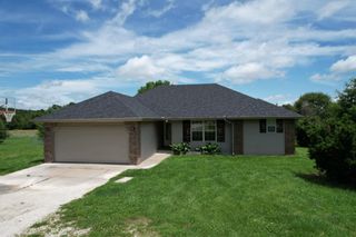 234 Stonefield Road, Clever, MO 65631