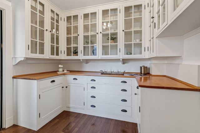 172 Beacon St 3, Boston, MA 02116