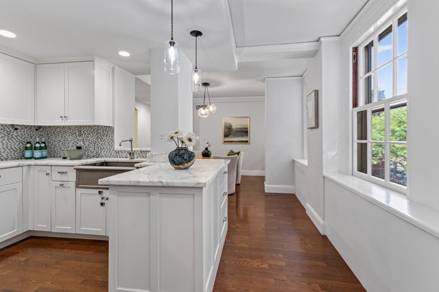 172 Beacon St 3, Boston, MA 02116