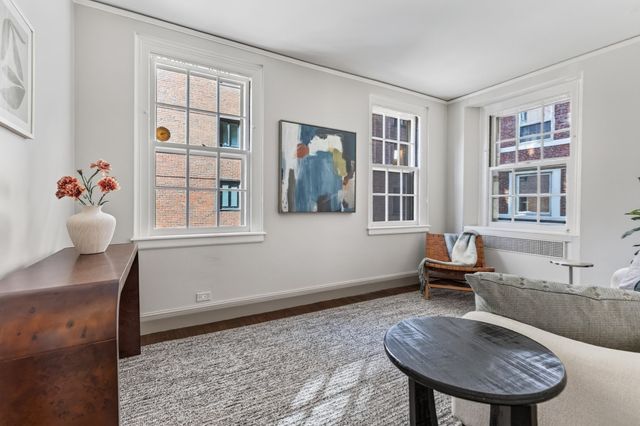 172 Beacon St 3, Boston, MA 02116
