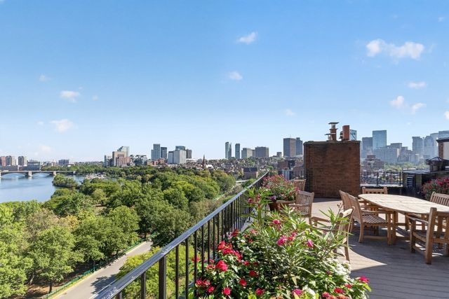 172 Beacon St 3, Boston, MA 02116