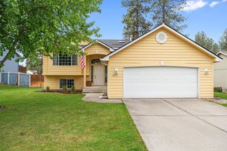 6831 N Cambridge Ln, Spokane, WA 99208
