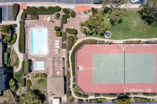 274 Riverview Way, Oceanside, CA 92057
