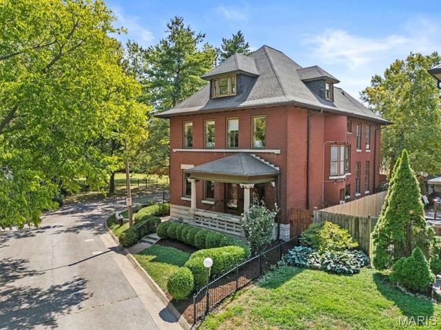 3248 Copelin Avenue, St Louis, MO 63104