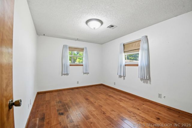 401 Moore Lane, Dewey, OK 74029