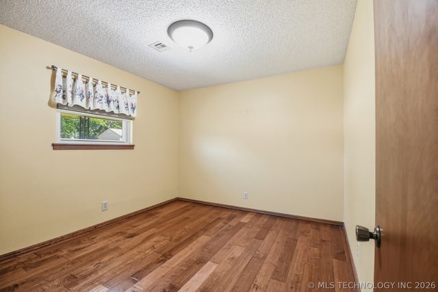 401 Moore Lane, Dewey, OK 74029