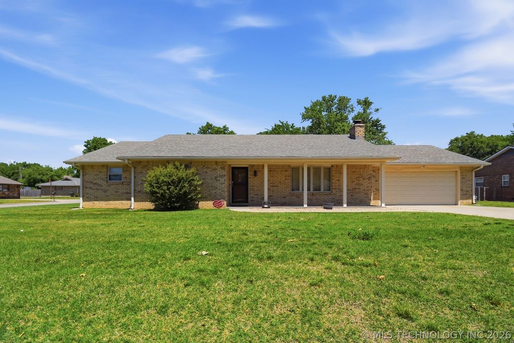 401 Moore Lane, Dewey, OK 74029