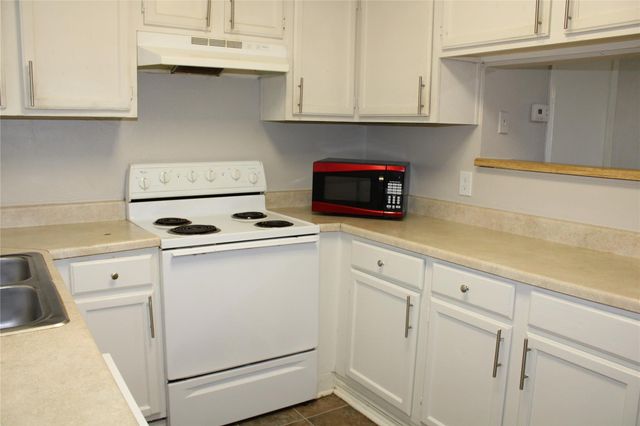 10500 Lake June Road I07, Dallas, TX 75217