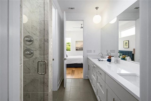 6321 Keegans DR, Austin, TX 78724