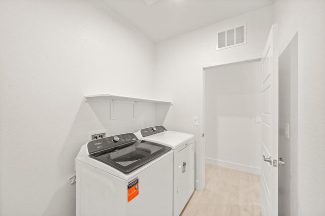 1505 Speckled Dace Way, Sacramento, CA 95832