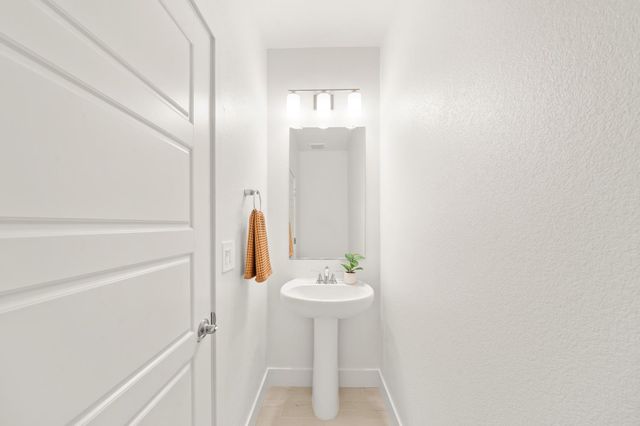 1505 Speckled Dace Way, Sacramento, CA 95832