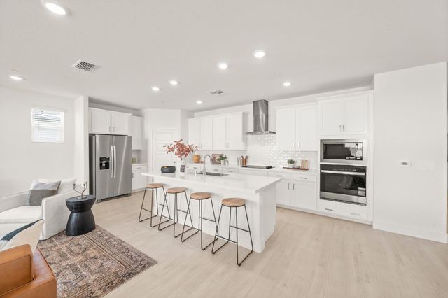 1505 Speckled Dace Way, Sacramento, CA 95832
