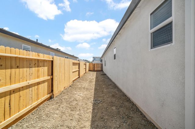 1505 Speckled Dace Way, Sacramento, CA 95832