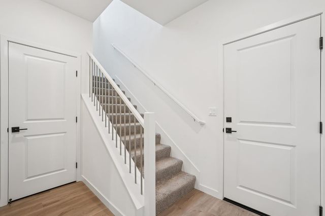 6419 Jacinto Ave, Sacramento, CA 95823