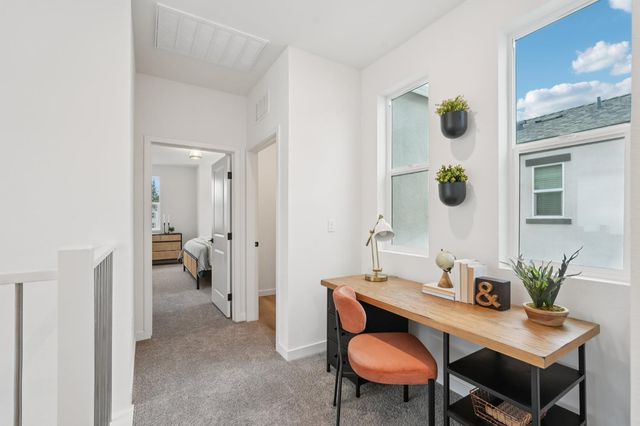 6419 Jacinto Ave, Sacramento, CA 95823