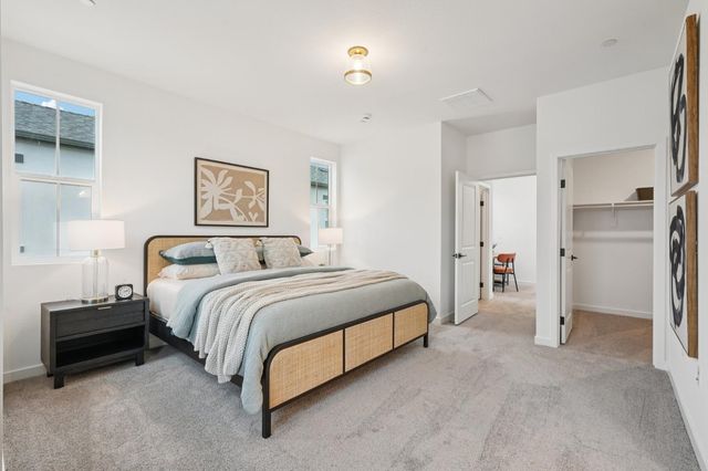 6419 Jacinto Ave, Sacramento, CA 95823