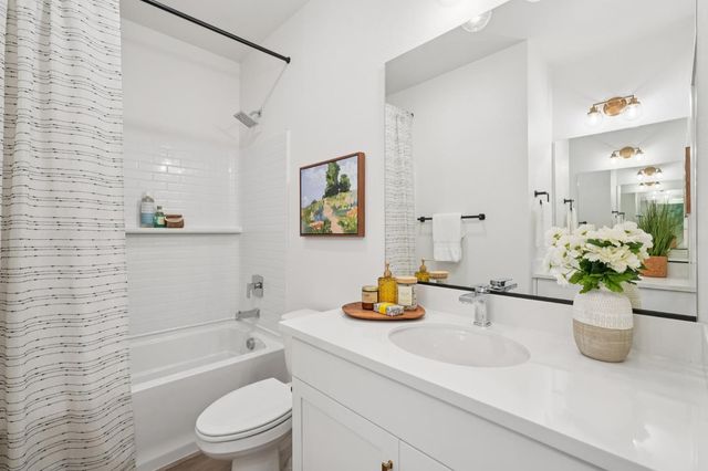 6419 Jacinto Ave, Sacramento, CA 95823