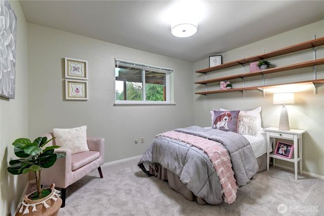 9425 NE 181st Lane, Bothell, WA 98011